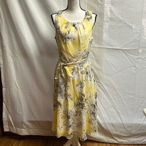 Beautiful Yellow and Gray Floral Dress